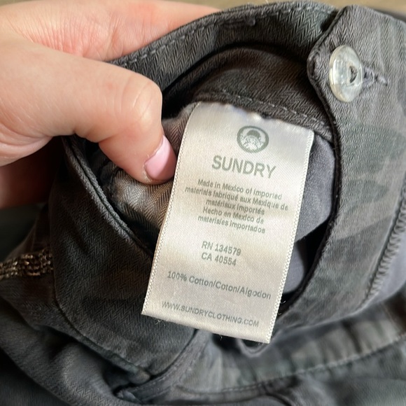 Sundry For Anthropologie Camo Le Soleil Pants Womens Size 29 Crystal Stripe NWT - Picture 6 of 11